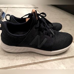 New Balance Women Shoes Size 8